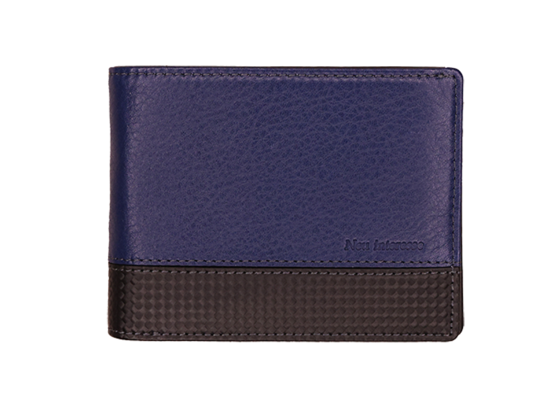 Bifold wallet with coin case